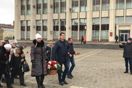 ​«Ленин - жил, Ленин – жив…». Тульские коммунисты почтили память вождя