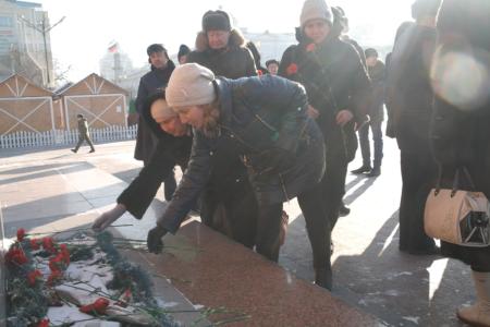 В столице Забайкалья коммунисты почтили память Владимира Ленина