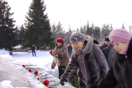 Омичи почтили память Ленина