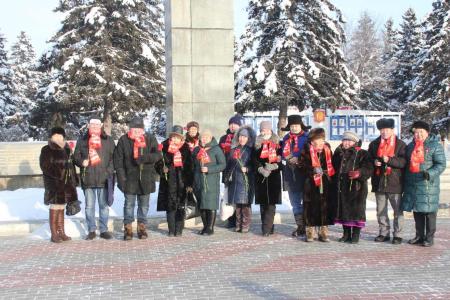Коммунисты почтили память Владимира Ленина в Кызыле