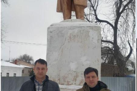 Саратовские коммунисты почтили память В.И. Ленина