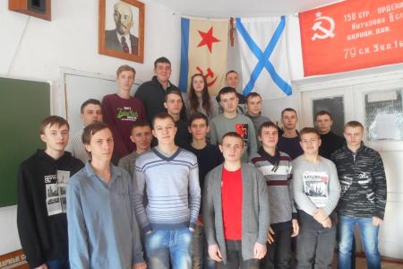 В Приморье коммунисты возложили цветы к памятникам основателю Советского государства