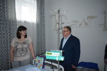 «Доброта спасёт мир!». Депутат-коммунист посетил Московский областной детский хоспис 