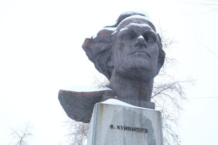 В Омске почтили память Валериана Куйбышева