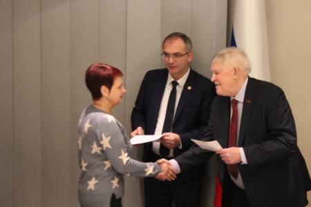 Гуманитарная делегация из Якутии во главе с коммунистом Виктором Губаревым два дня отработала в Донбассе
