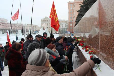 Челябинские коммунисты почтили память В.И. Ленина