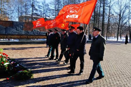 Коммунисты Удмуртии отметили 102-ю годовщину создания Красной Армии