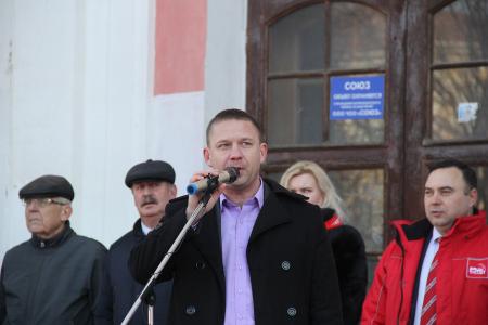 Крым отметил 102-ю годовщину Красной Армии и Красного Флота