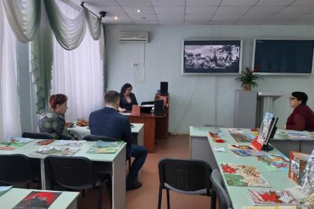В Тюмени  коммунисты организовали конкурс работ учащихся, посвященный 75-летию Победы