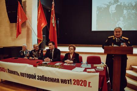 Калининград. Торжественное собрание в честь 102-го Дня рождения Красной Армии