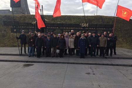 В Великом Новгороде прошло праздничное мероприятие, посвященное 102-й годовщине Рабоче-Крестьянской Красной Армии и Военно-Морского Флота