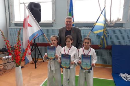 В Магадане при поддержке КПРФ проведен турнир по дзюдо 