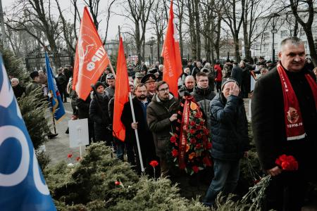 Калининградские коммунисты почтили память воинов-интернационалистов