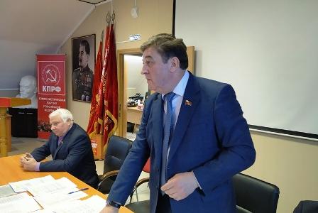Лидер ставропольских коммунистов Виктор Гончаров: Там, где мы усиливаем своё влияние, там успех!