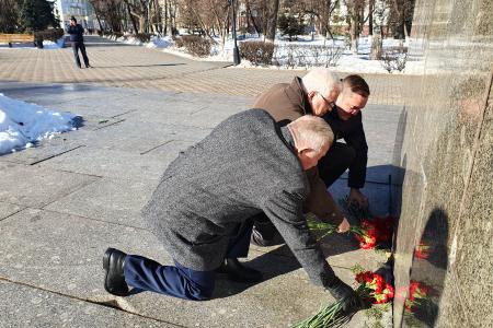 В Тюмени состоялся митинг, посвященный 102-ой годовщине создания Красной Армии