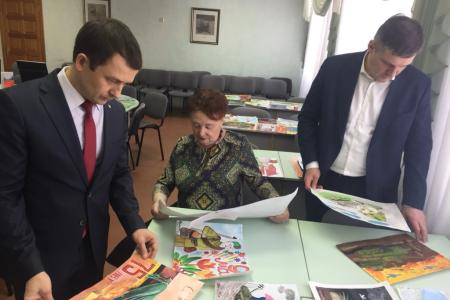 В Тюмени  коммунисты организовали конкурс работ учащихся, посвященный 75-летию Победы