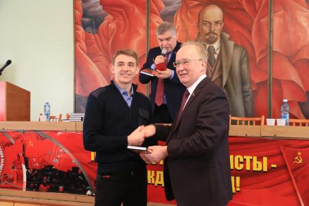 Завершил работу V Пленум Омского обкома КПРФ