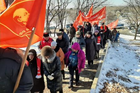 Коммунисты Дальнего Востока отметили 98-ю годовщину Волочаевского боя