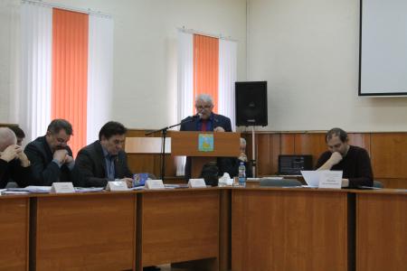 Депутаты-оппозиционеры Псковского района покинули сессию в знак недоверия председателю собрания