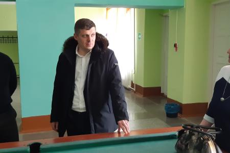 Тюменские коммунисты начали сбор подписей в поддержку конституционных поправок КПРФ