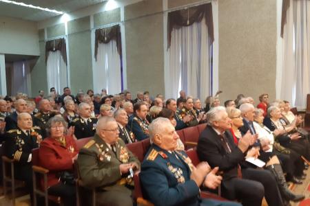 В Великом Новгороде состоялся торжественный вечер, посвященный Дню рождения Красной Армии