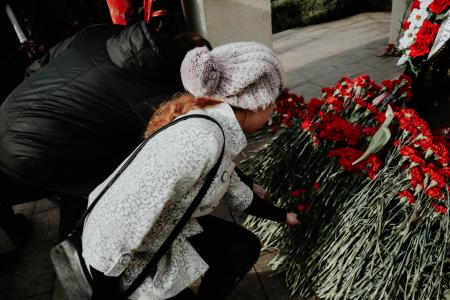 Калининградские коммунисты почтили память воинов-интернационалистов