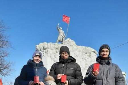Коммунисты Дальнего Востока отметили 98-ю годовщину Волочаевского боя