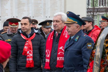 Коммунисты и беспартийные патриоты в Краснодарском крае отметили День Советской Армии и Военно-Морского Флота