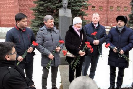 Д.Г. Новиков: «М.В. Фрунзе создавал Армию, бросившую фашистские штандарты к ленинскому мавзолею»
