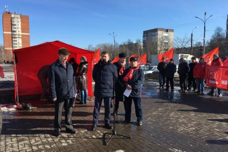 Нижний Новгород. Автозавод вышел на митинг