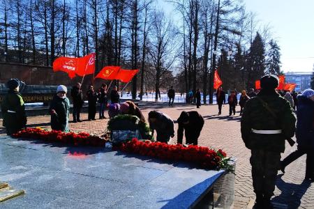 Коммунисты Удмуртии отметили 102-ю годовщину создания Красной Армии