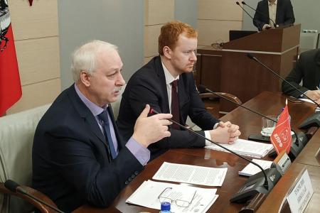 Фракция КПРФ в Мосгордуме призвала модернизировать избирательное законодательство