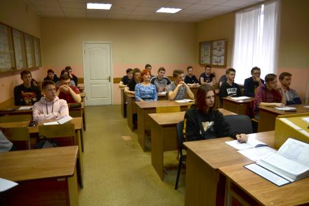 Коммунисты провели встречу со студентами и преподавателями Рязанского колледжа электроники