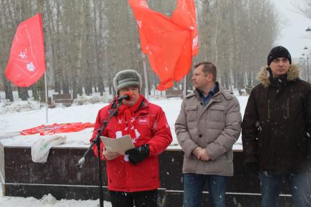 В Казани прошел митинг, посвящённый 102-годовщине Советской Армии и Военно-Морского Флота
