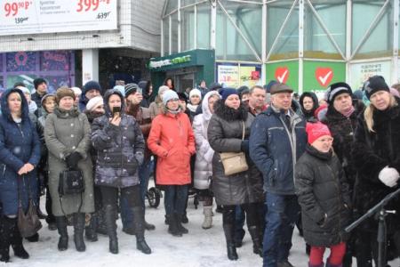 Нижний Новгород: «Хватит экономить на здоровье детей!» Митинг на Автозаводе