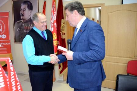 Лидер ставропольских коммунистов Виктор Гончаров: От нас с вами во многом зависит сегодня судьба России!