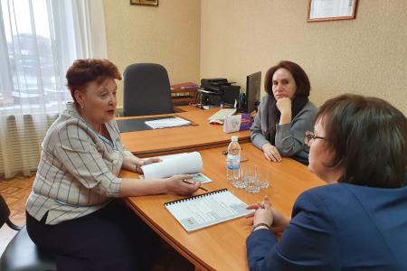Лидер Тюменских коммунистов Тамара Казанцева встретилась с депутатами от КПРФ и жителями  Винзилинского муниципального образования
