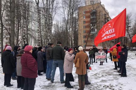 Москва, Медведково. Народный сход против строительства многоэтажки