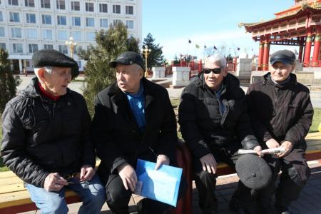 В Калмыкии по инициативе коммунистов принят закон «О детях войны»