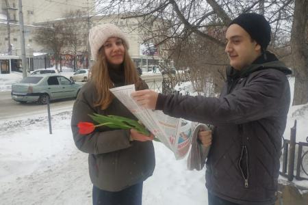 В Новосибирске проходят пикеты за поправки КПРФ в Конституцию