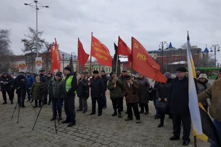Тюменская область. Депутат-коммунист Юрий Юхневич принял участие в митинге против президентского варианта поправок в Конституцию