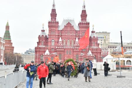 Г.А. Зюганов: Ленин, Сталин и Победа – абсолютно неразделимы!