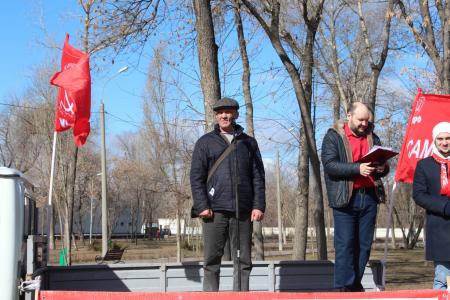 «За социальную справедливость! За достойную жизнь!». Митинг в Самаре
