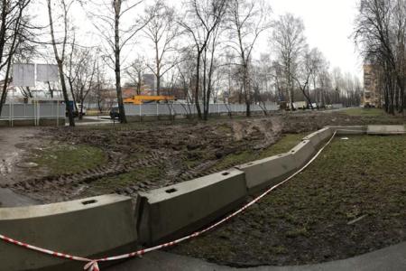 Москва. На улице Молодцова жители столкнулись с застройщиками