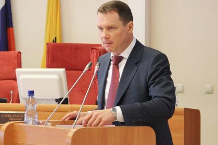Врачам нужны средства индивидуальной защиты! - напомнили правительству ярославские коммунисты на заседании областной Думы