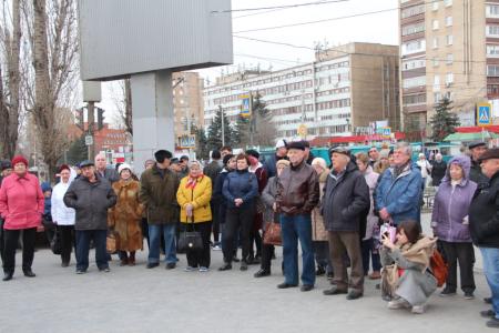 Саратовская область. В Балаково прошел митинг КПРФ против развала медицины