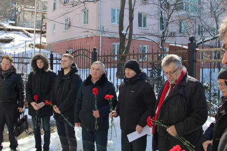 В Приморском крае почтили память руководителя СССР Иосифа Сталина