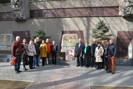 Севастопольские коммунисты почтили память Иосифа Виссарионовича Сталина