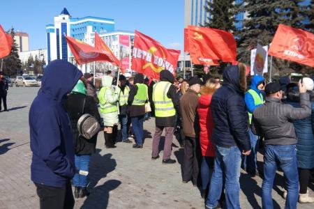 Тюмень. Лидер тюменских коммунистов Тамара Казанцева выступила на митинге против обнуления президентских сроков
