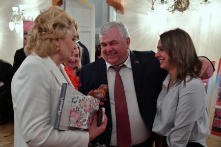 «Для нас очень важно изменение политического курса в пользу трудящихся». Г.А. Зюганов принял участие в работе V съезда ВЖС «Надежда России»